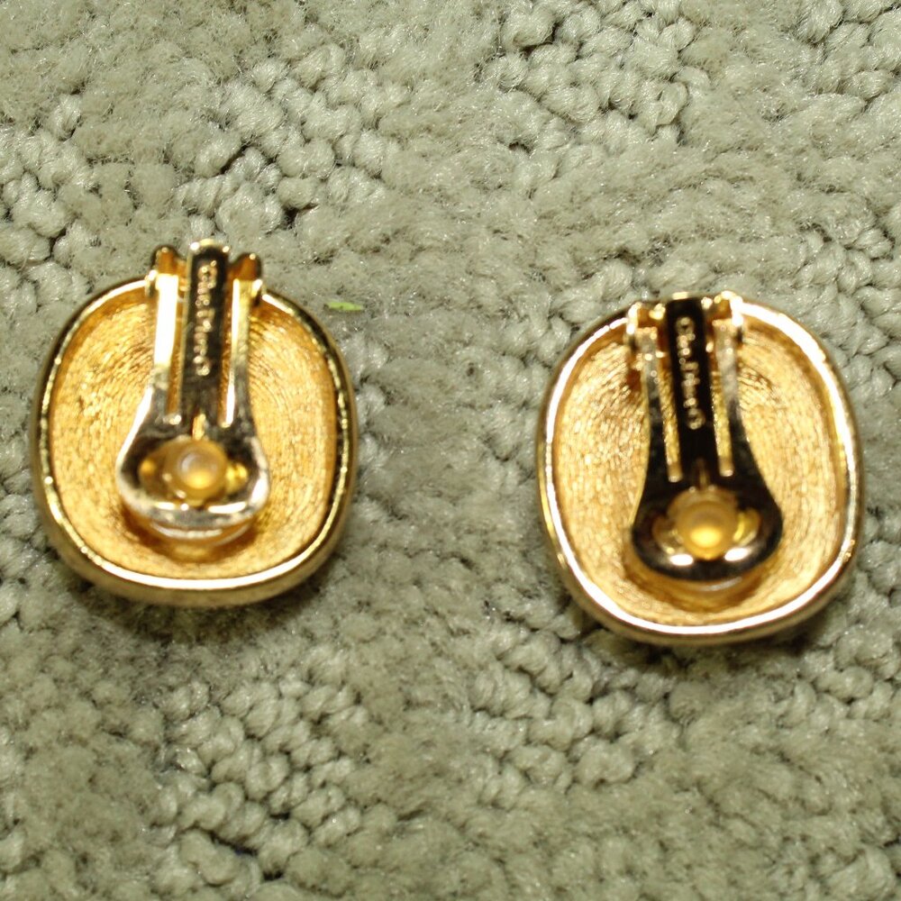 STATEMENT Vintage CHRISTIAN DIOR 1" Black Enamel/Crystal Clip On Earrings - Picture 2 of 4